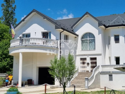  VANZARE CASA -VILA  6 CAMERE TEREN 1900 MP SOIMARI PRAHOVA