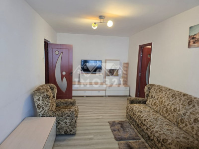 VANZARE APARTAMENT 2 CAMERE ZONA CANTACUZINO PODUL INALT 
